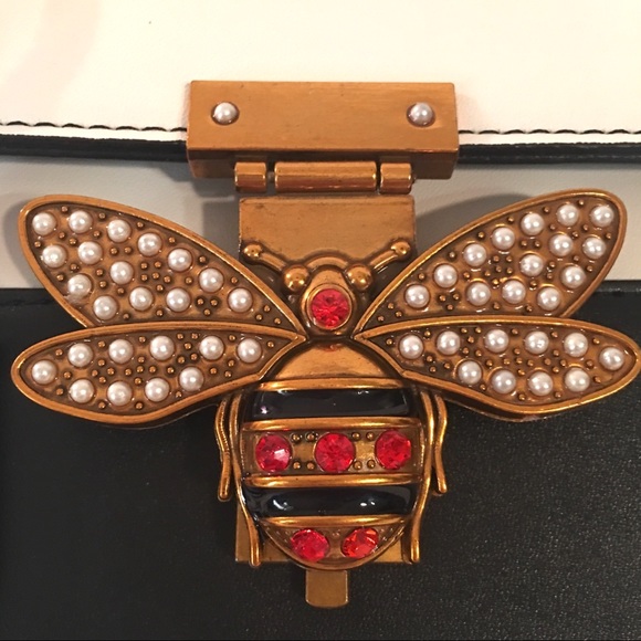 🐝HONEY BEE🐝 JEWELED BEE TOP HANDLE/CROSSBODY BAG - Picture 6 of 8